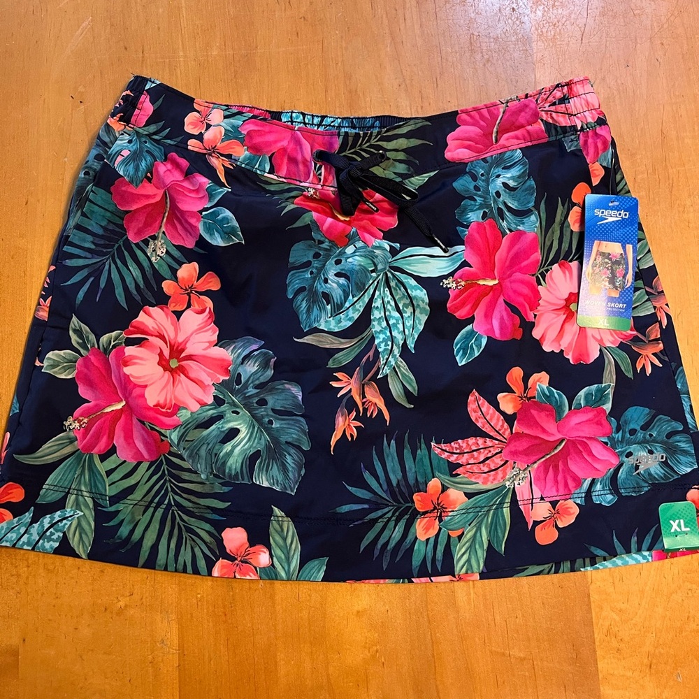 Floral Tropical Swim skort NWT